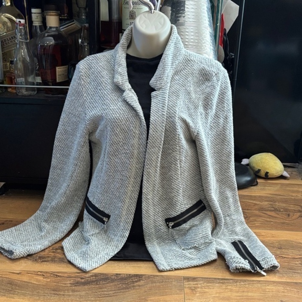 Vintage Havana Jacket super cute!black and white large